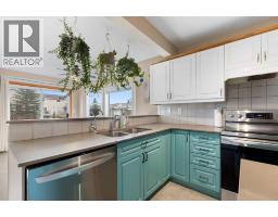 Recreational, Games room - 25 Hillview Road, Strathmore, AB T1P1S7 Photo 10