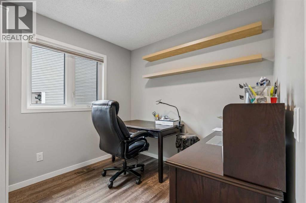 230 Mt Lorette Place Southeast - Photo 17