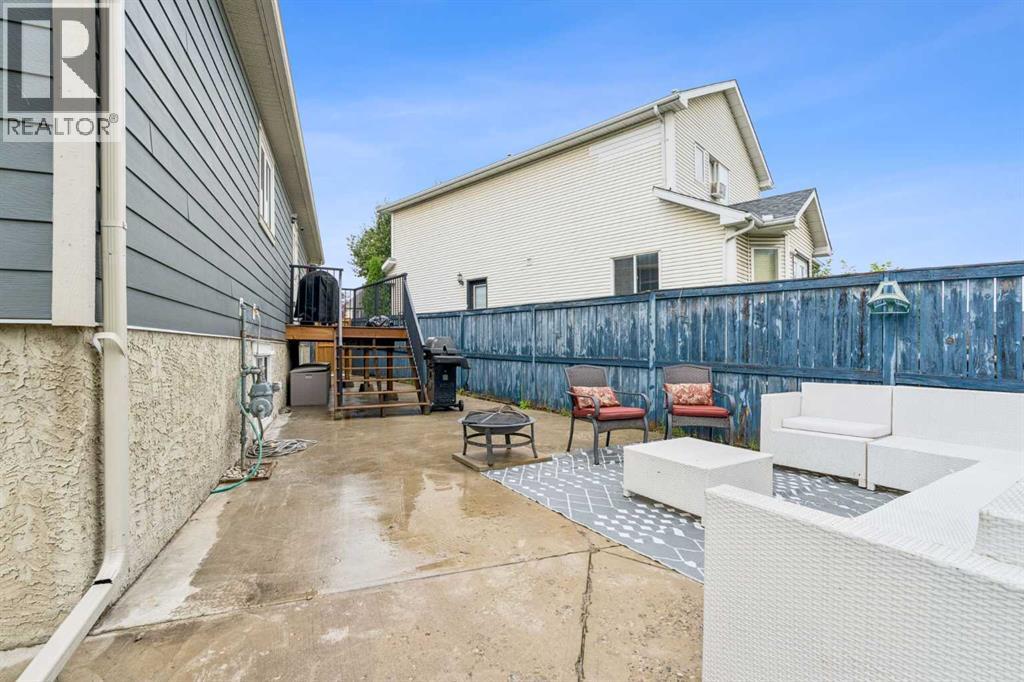 230 Mt Lorette Place Southeast - Photo 35