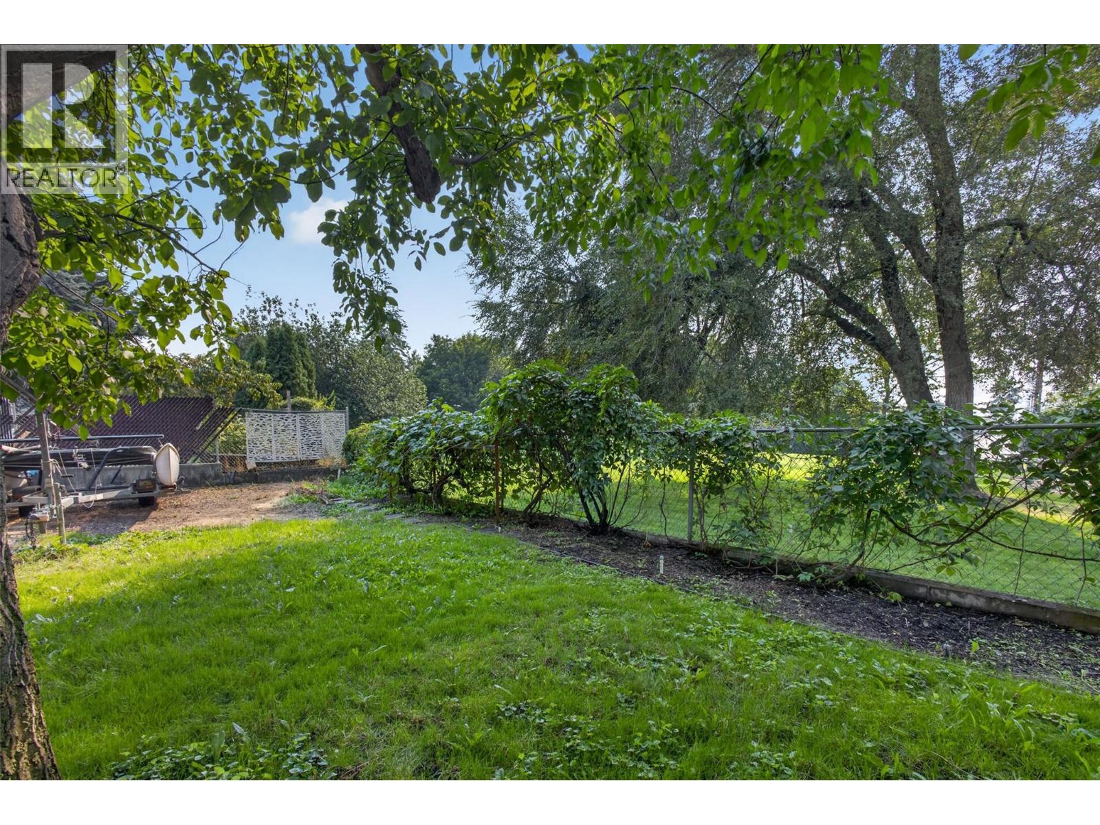 1494/1496 Elm Street - Image 35
