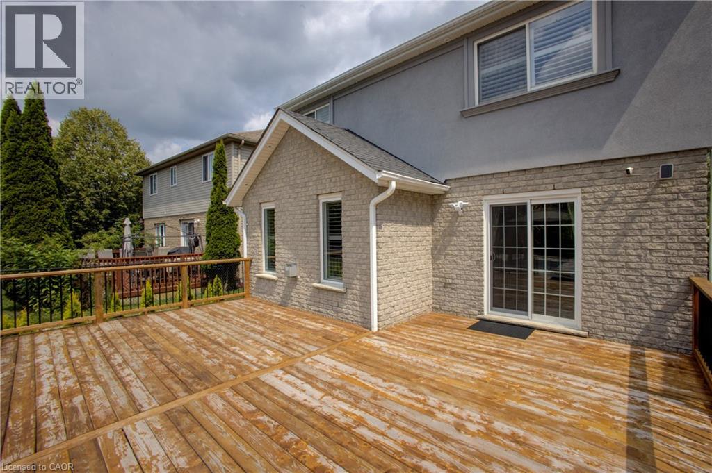 553 WATERTON Drive - Image 38