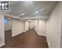 14 Berton Boulevard, Halton Hills, ON L7G6A5 Photo 10