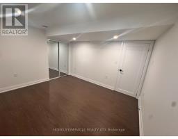 14 Berton Boulevard, Halton Hills, ON L7G6A5 Photo 16