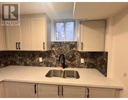 14 Berton Boulevard, Halton Hills, ON L7G6A5 Photo 7