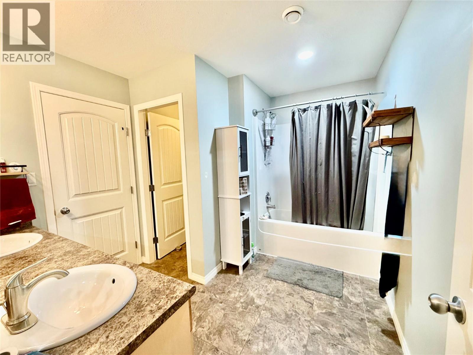 1556 Loran Drive - 12