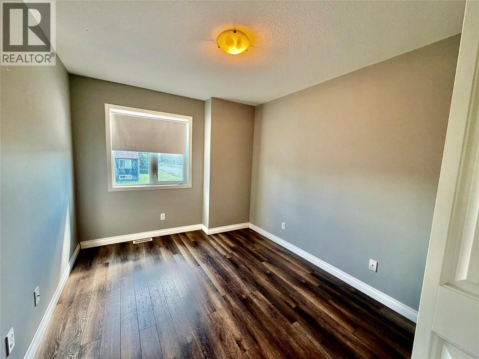 1556 Loran Drive - 15