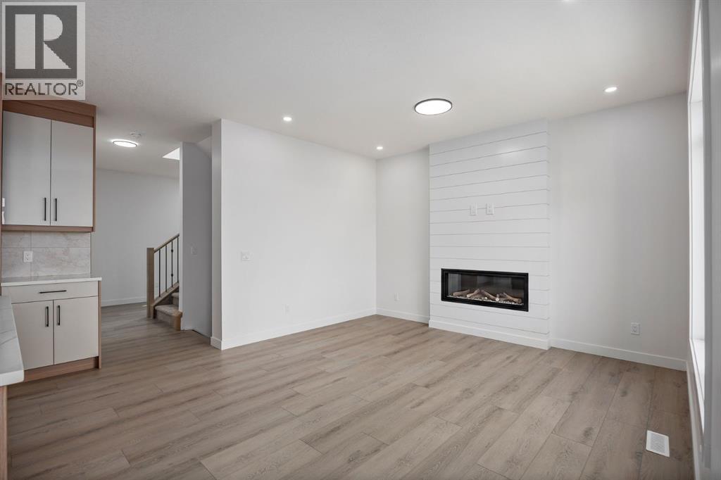 142 Lakewood Crescent - Photo 12