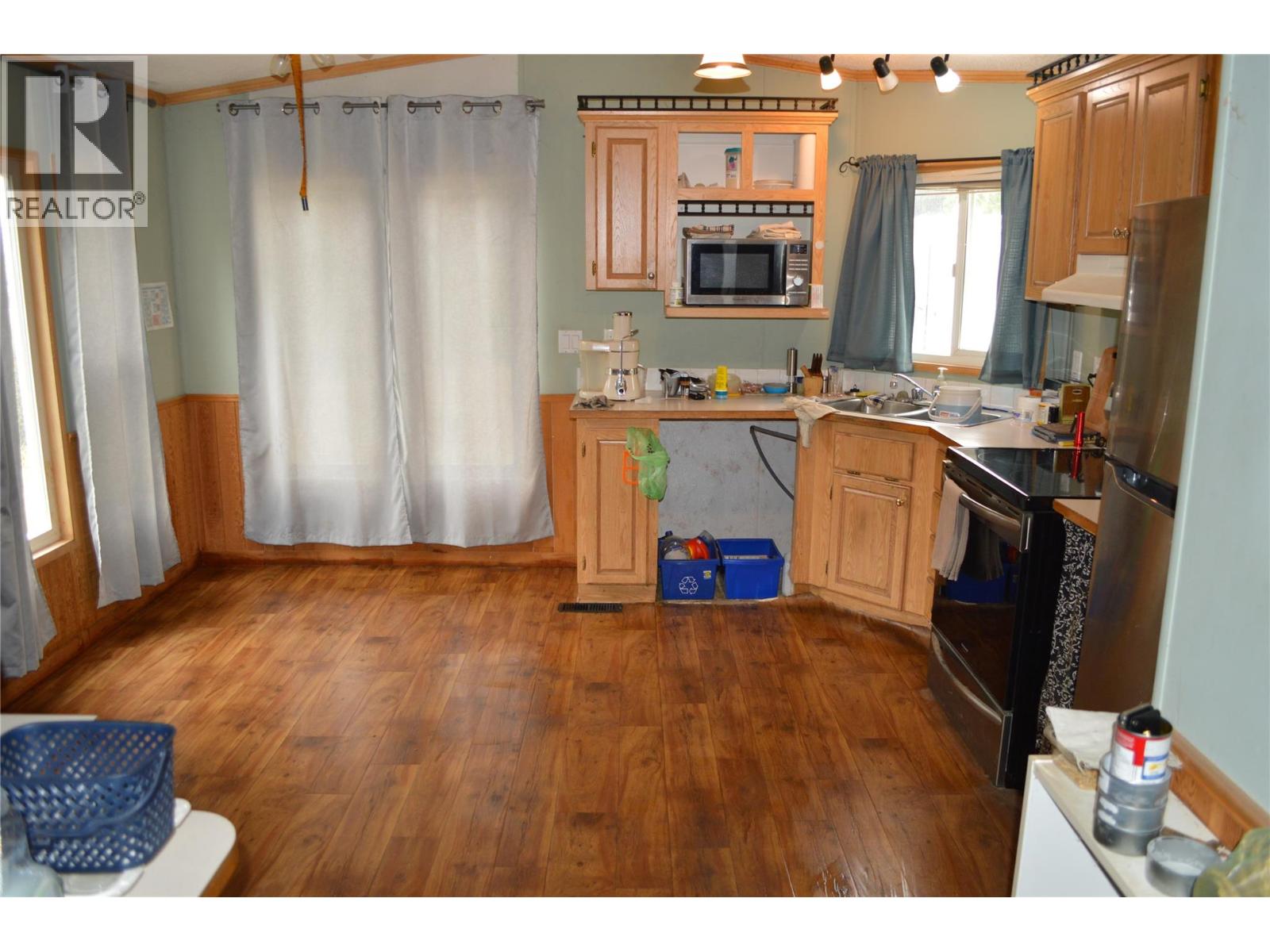 765 3 Highway - Image 15
