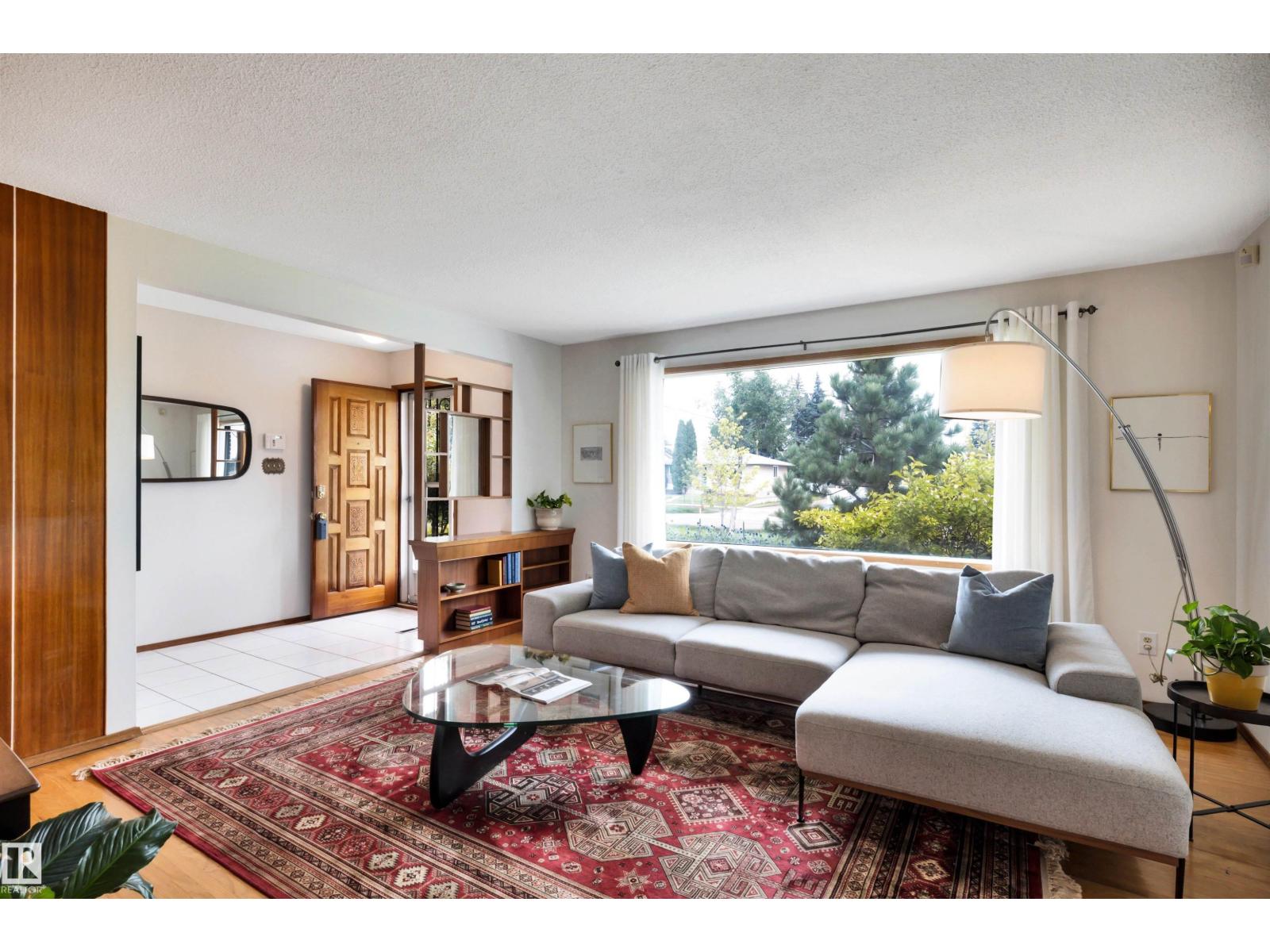 7211 132 AV NW - 23