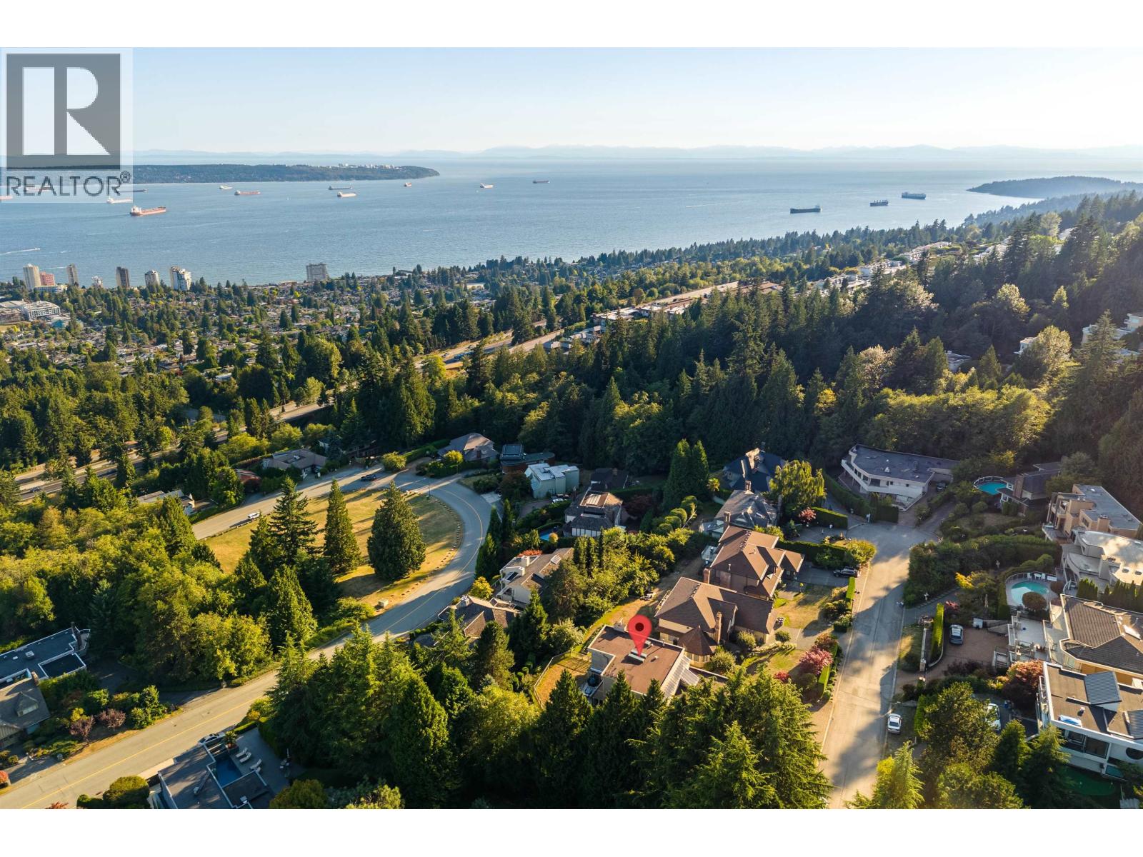 Lower 2426 WESTHILL COURT, West Vancouver