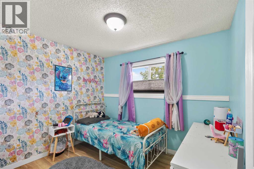 9922 83 Avenue - Photo 9