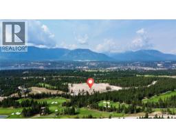 Full bathroom - 775 Copper Ridge Lane, Windermere, BC V0A1K3 Photo 6