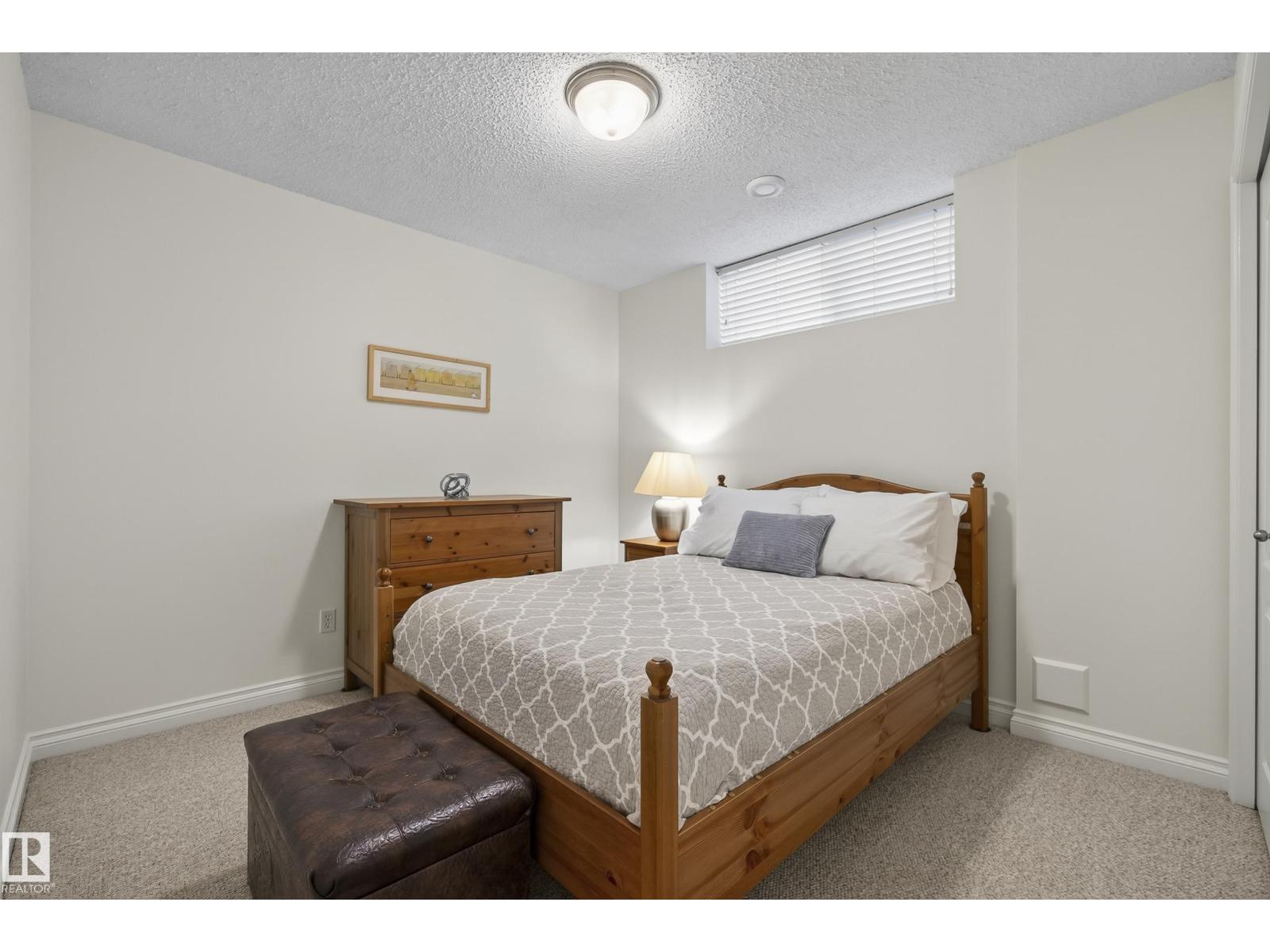 #33 13808 155 AV NW - 57
