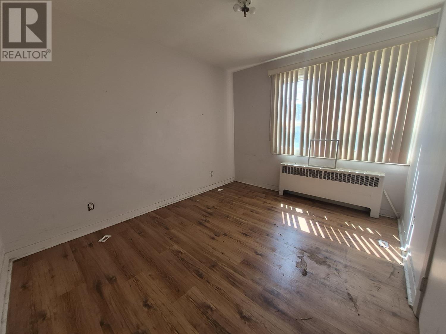 9-102 Hutchison AVE - 5