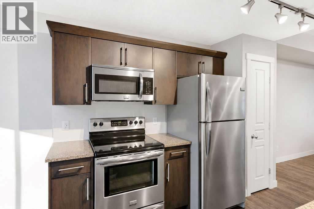 218 Cranford Walk SE - 12