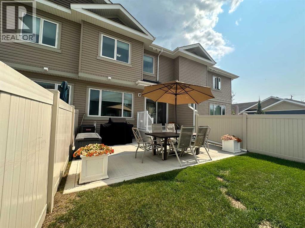 95 Golden Crescent - Image 36
