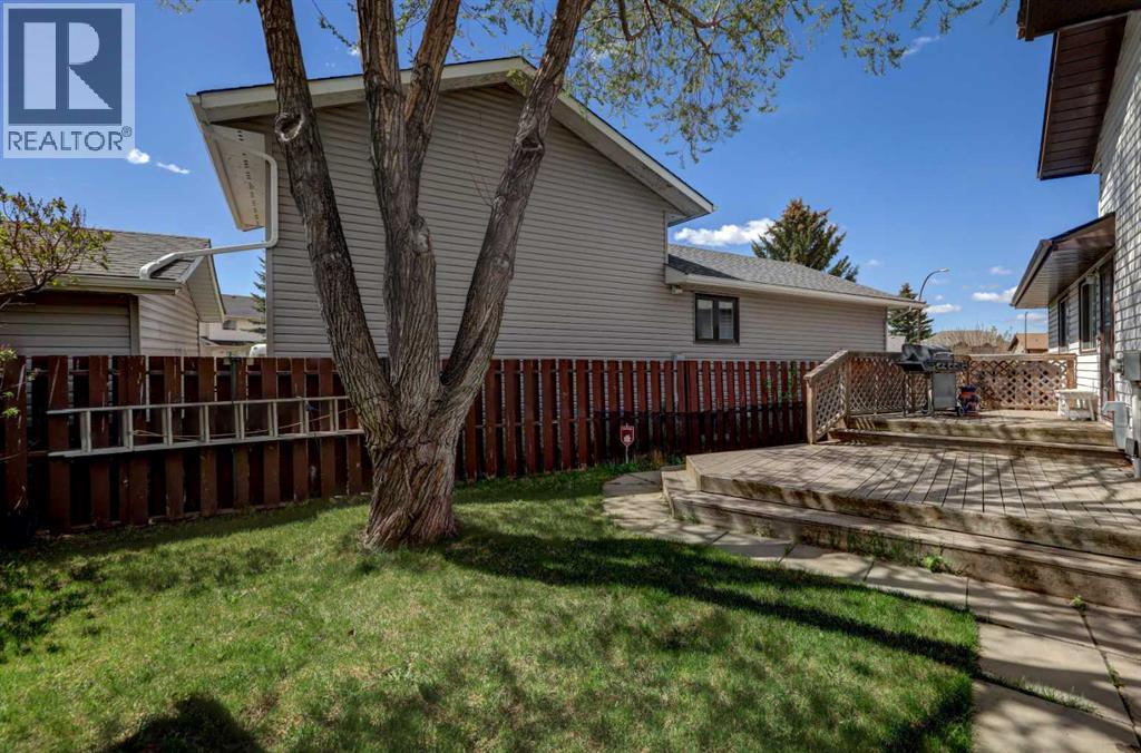 16 Martingrove Mews Northeast - Photo 32