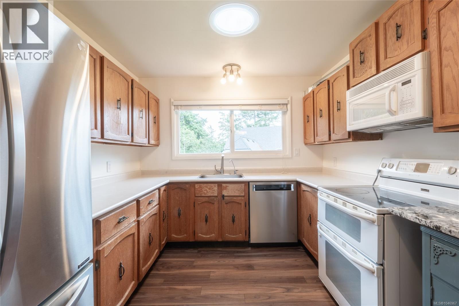 253/255 Heddle Ave - Image 39