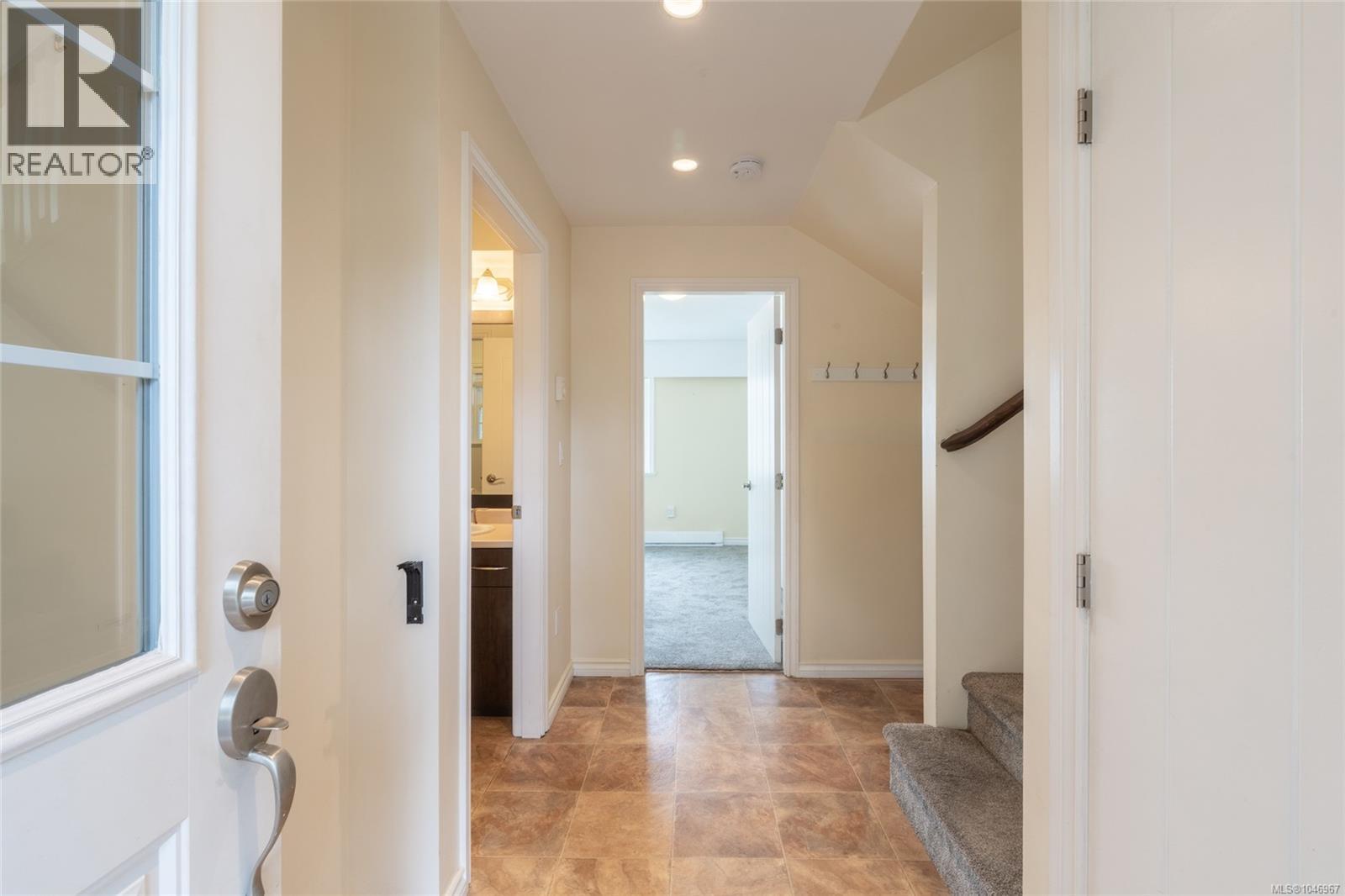 253/255 Heddle Ave - Image 8