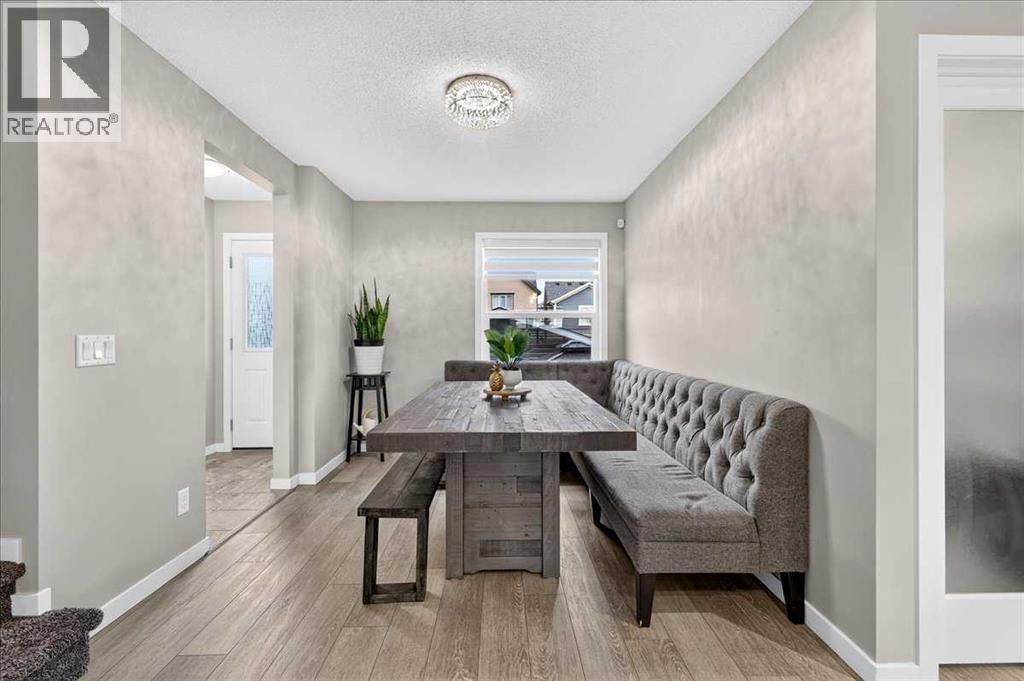 25 Masters Street Southeast - Photo 18
