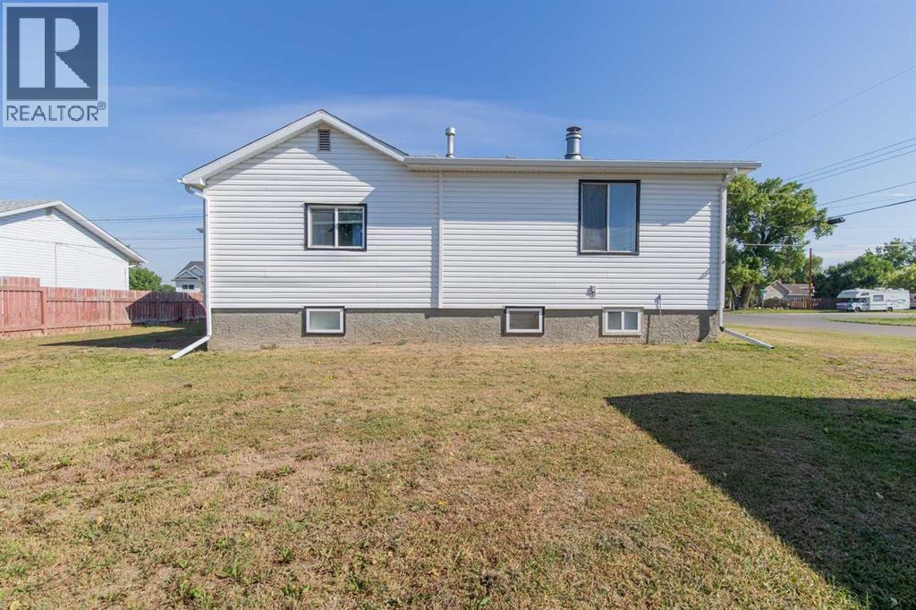 180 E 400 N - Image 33