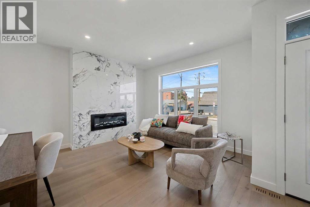 753 Centre Avenue Northeast - Photo 11
