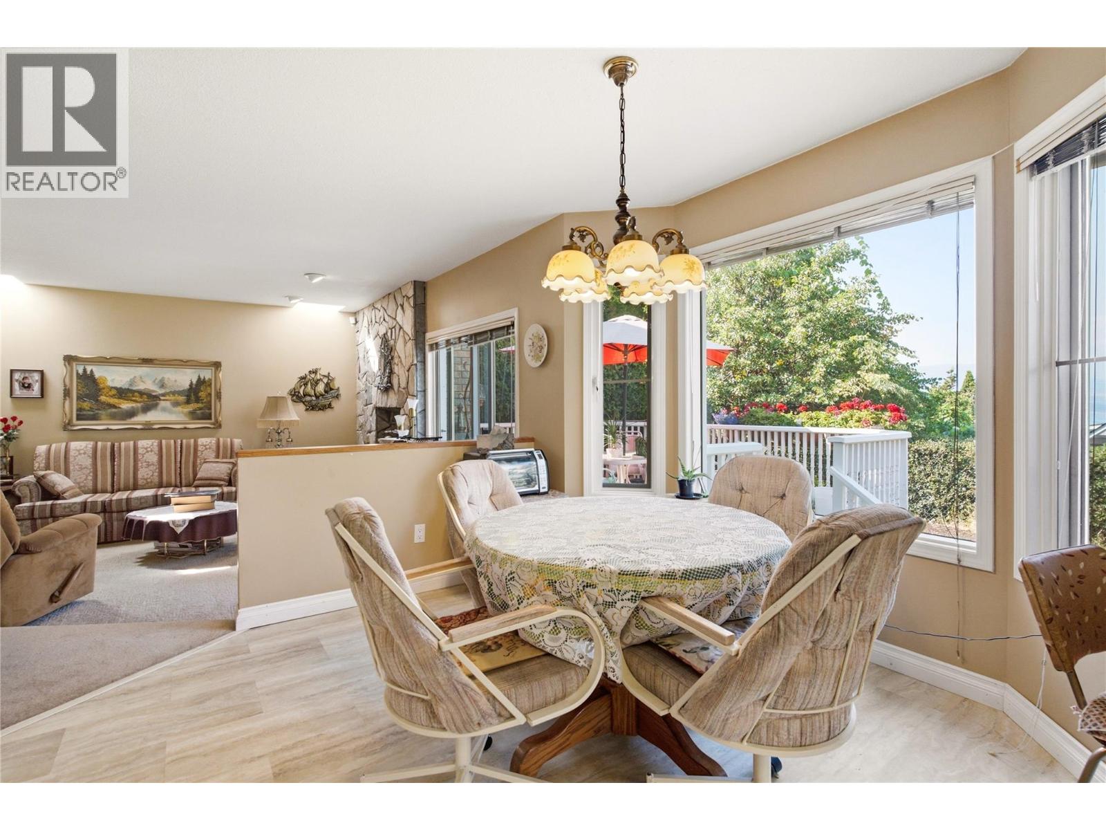 411 Curlew Drive - Image 13