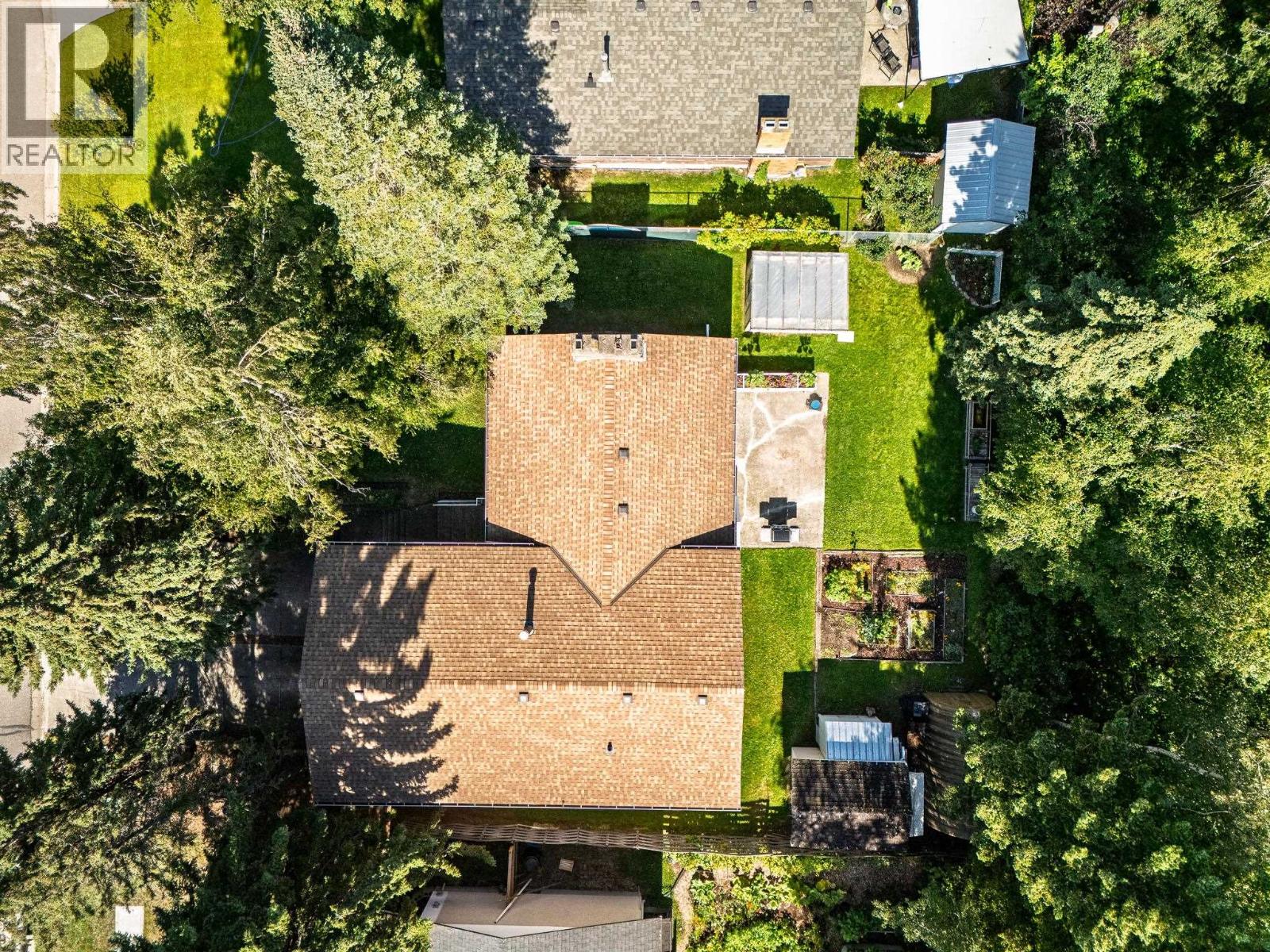 Photo 31 of 34 — 1736 PEARSON AVENUE · Prince George, BC