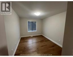 153 Lane Street, Essex, ON N8M0B1 Photo 13