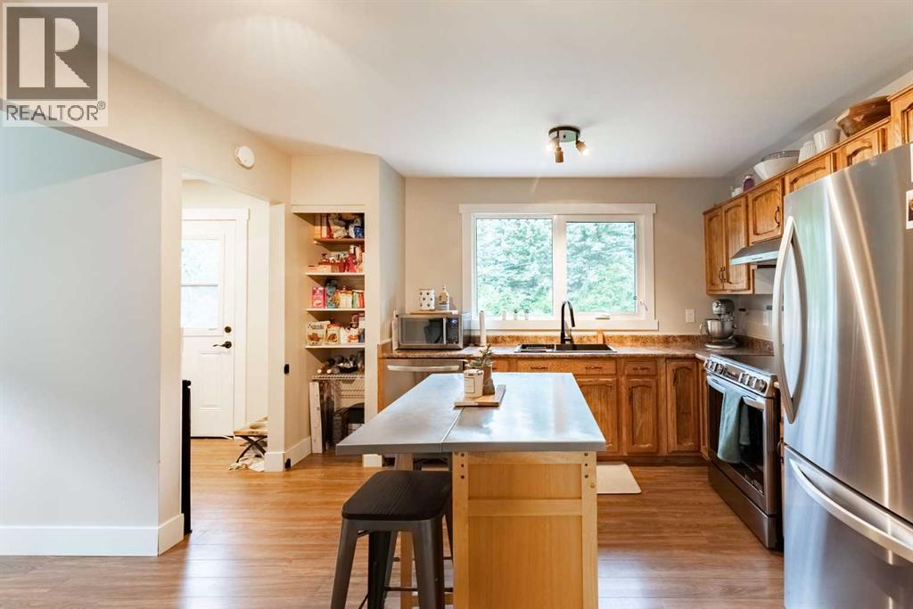 2802 77 Street - Image 9