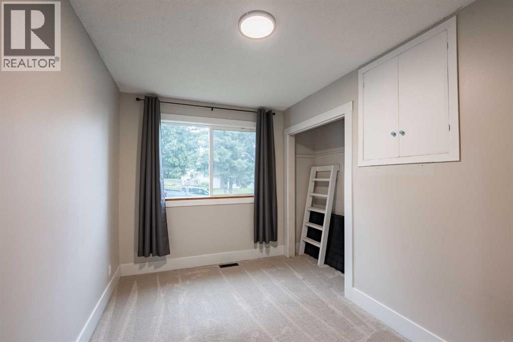 2802 77 Street - Image 16