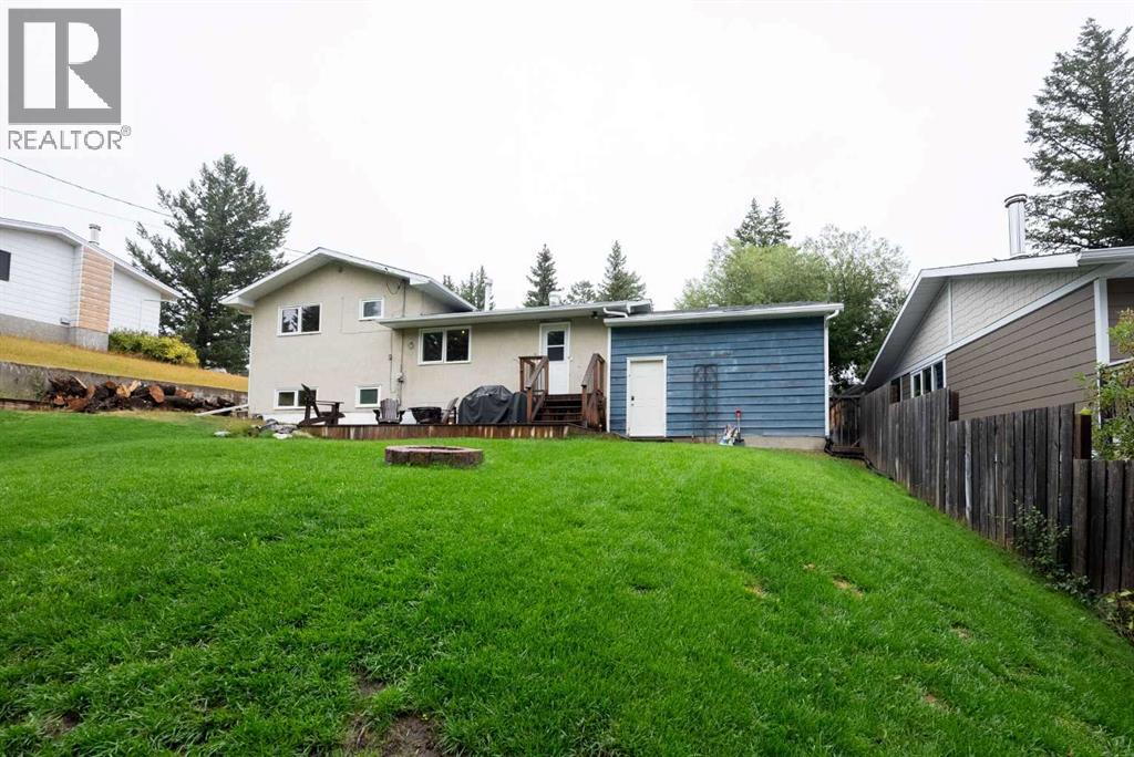 2802 77 Street - Image 31