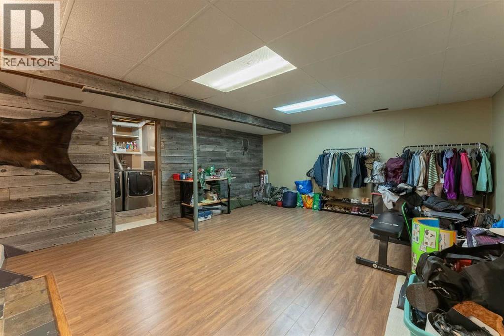 2802 77 Street - Image 25