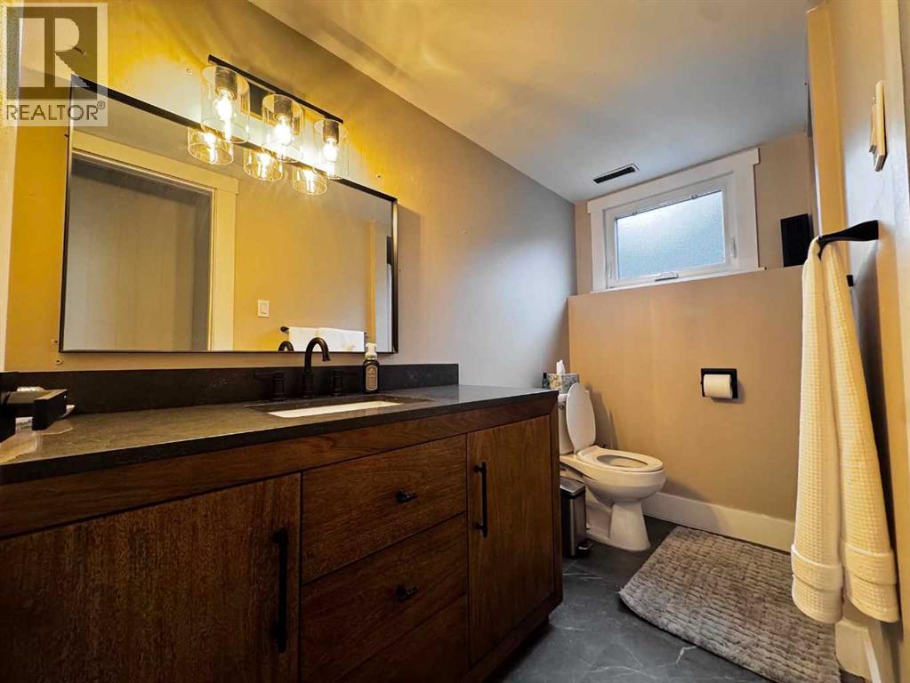 2802 77 Street - Image 21