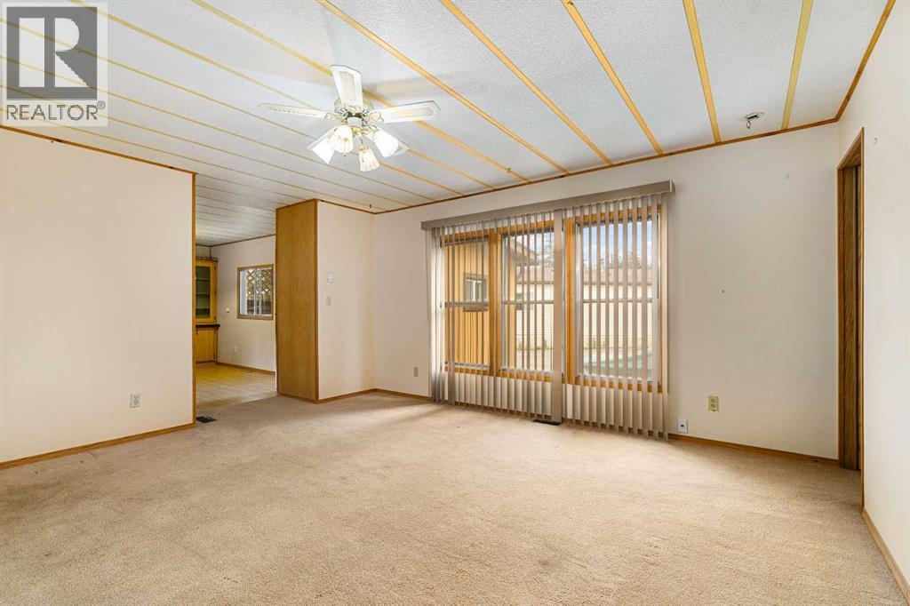 364 Burroughs Circle Northeast - Photo 8