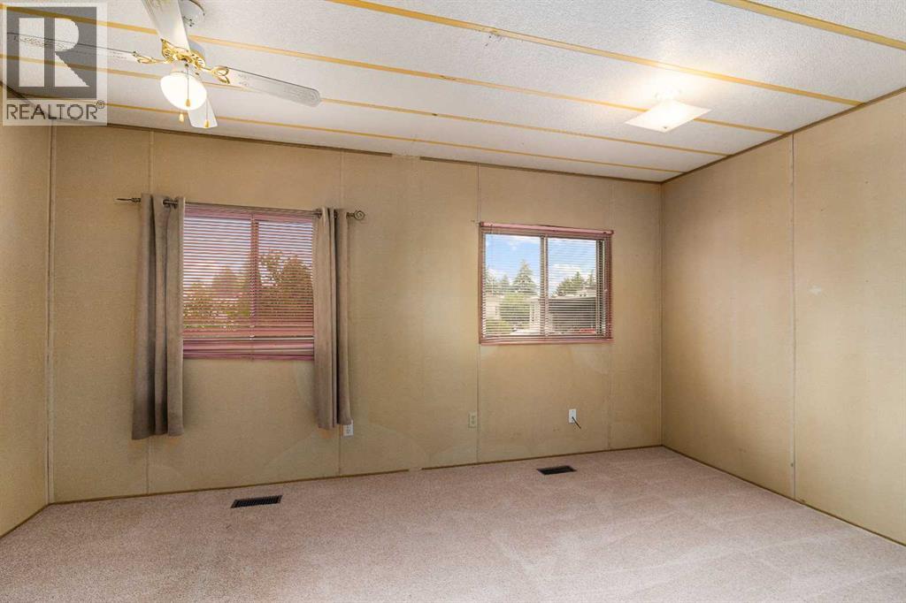 364 Burroughs Circle Northeast - Photo 14
