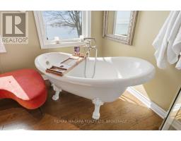 3585 Yacht Harbour Road, Fort Erie, ON L0S1N0 Photo 37
