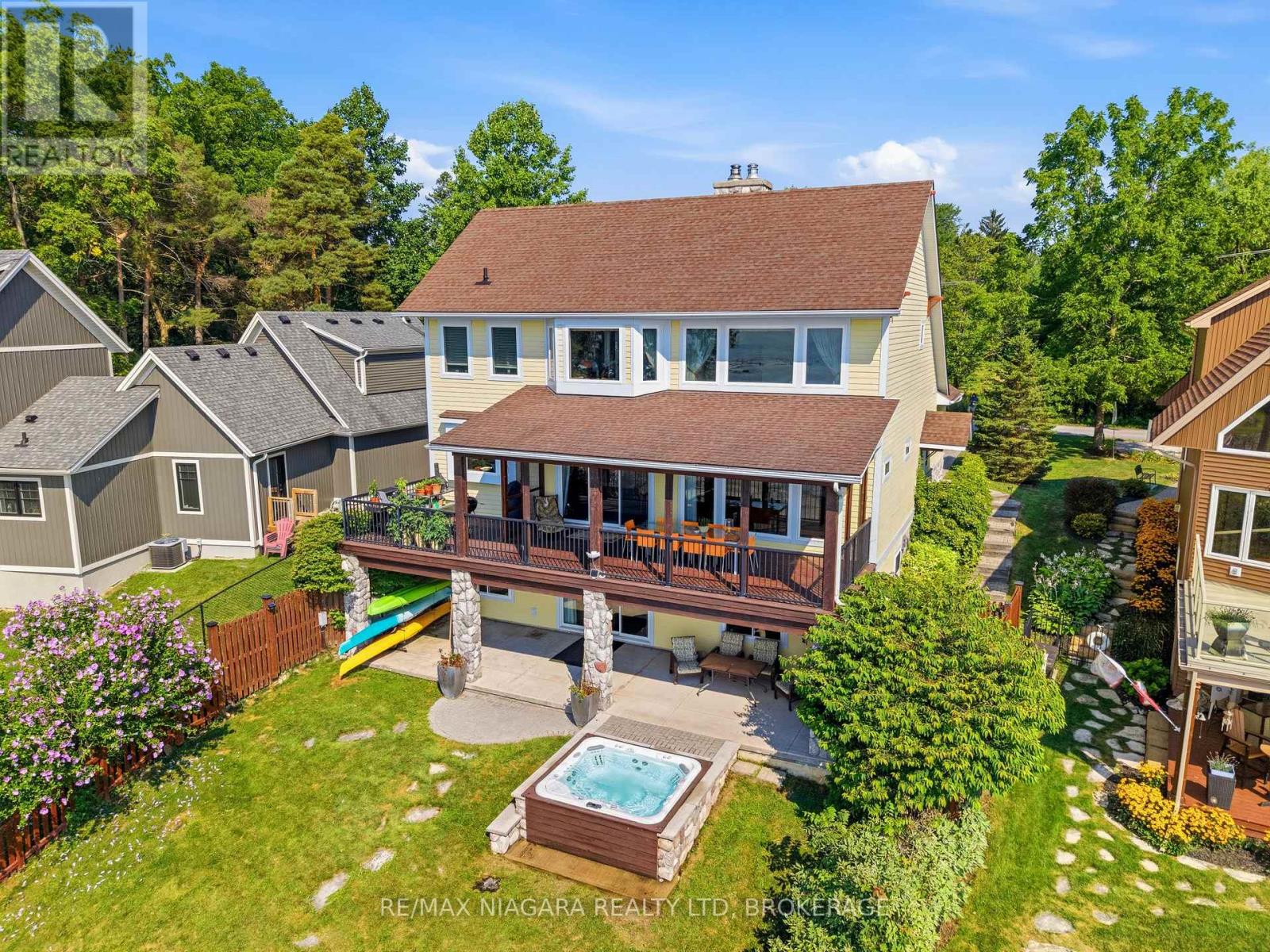 3585 YACHT HARBOUR ROAD - Image 7