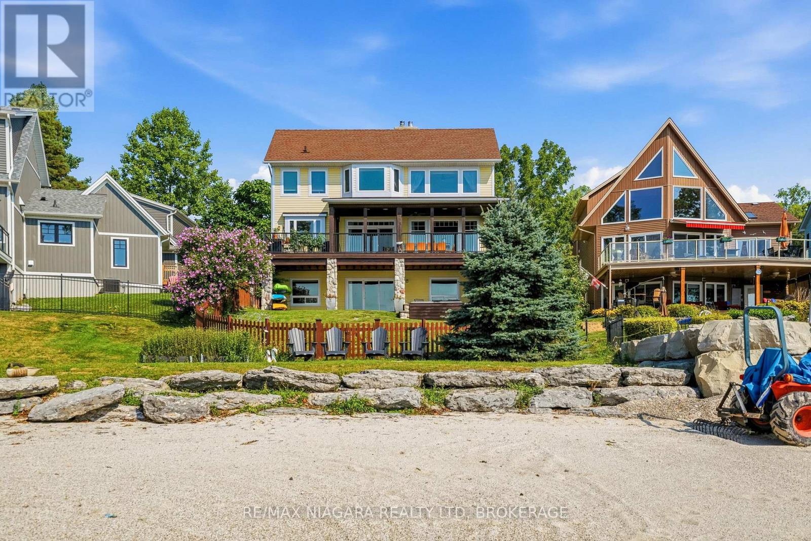 3585 YACHT HARBOUR ROAD - 8