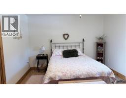 217 Barrett, Perth Andover, NB E7H1E1 Photo 15