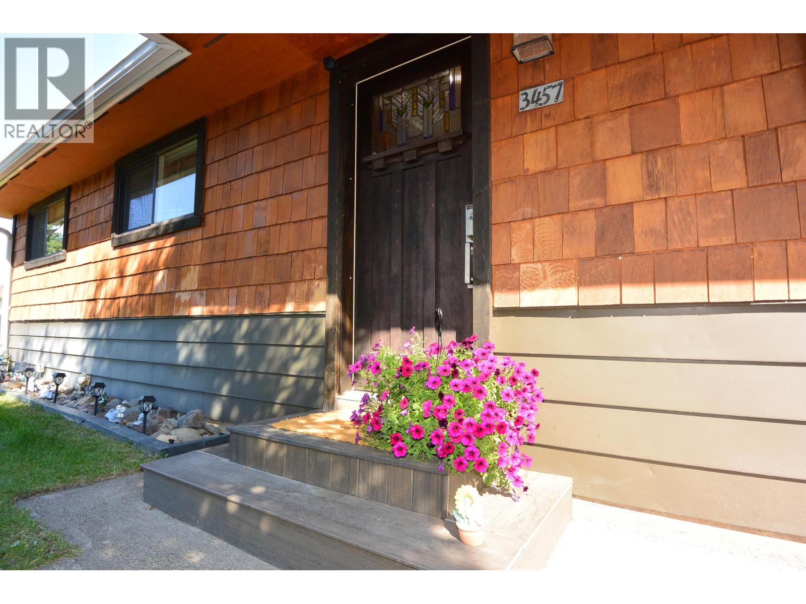 3457 15TH STREET - 40