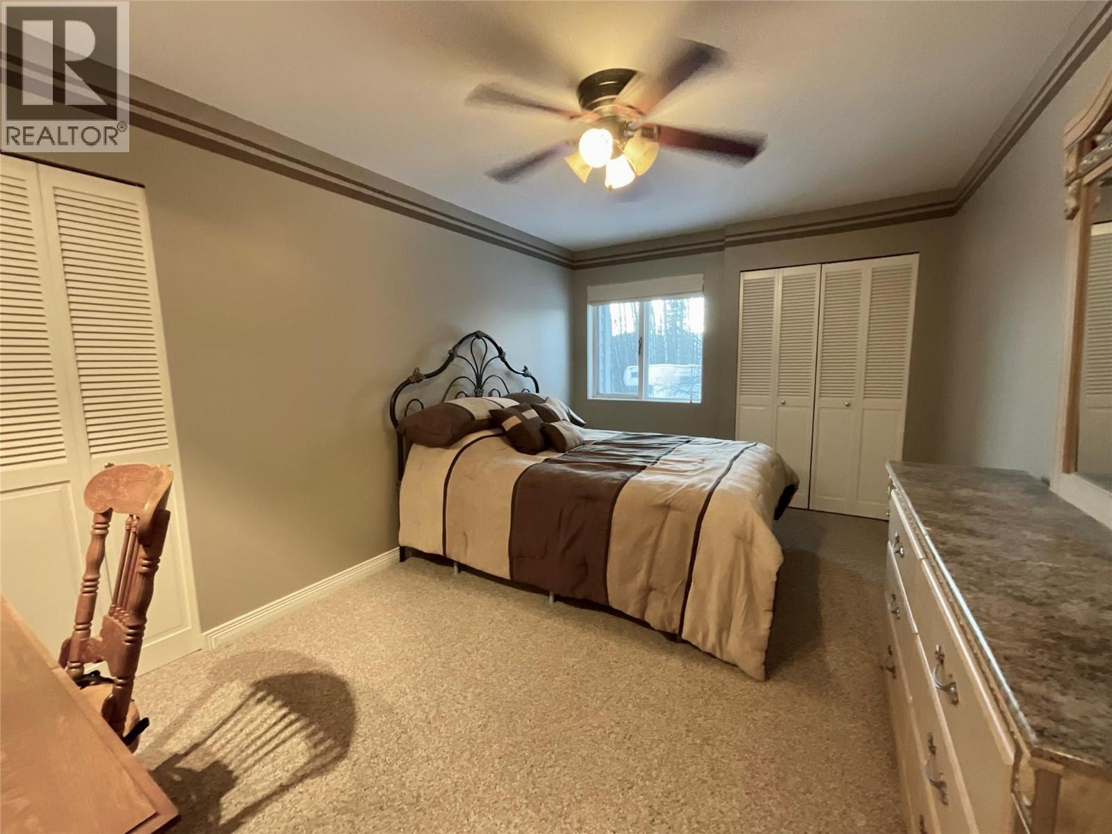 12 Collier Place - 27