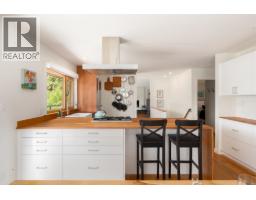 1569 Whitesails Drive, Bowen Island, BC V0N1G2 Photo 25