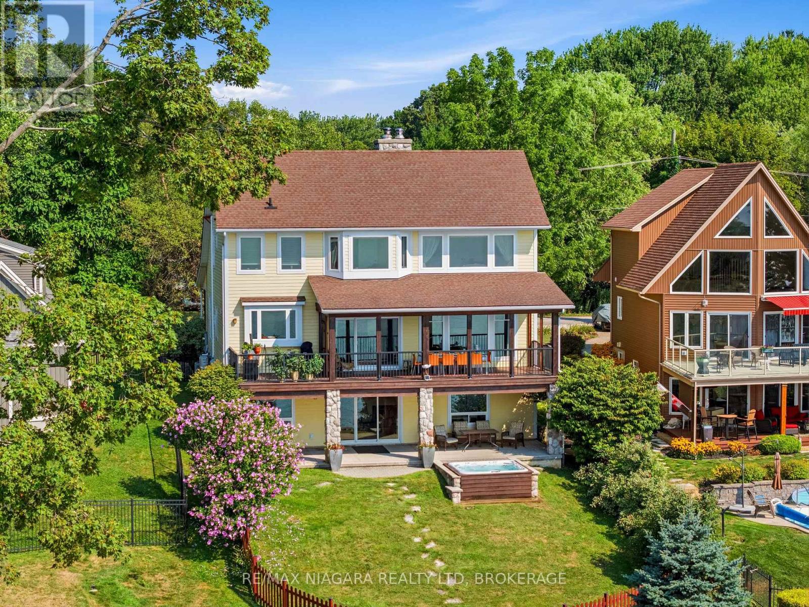 3585 YACHT HARBOUR ROAD - Image 10