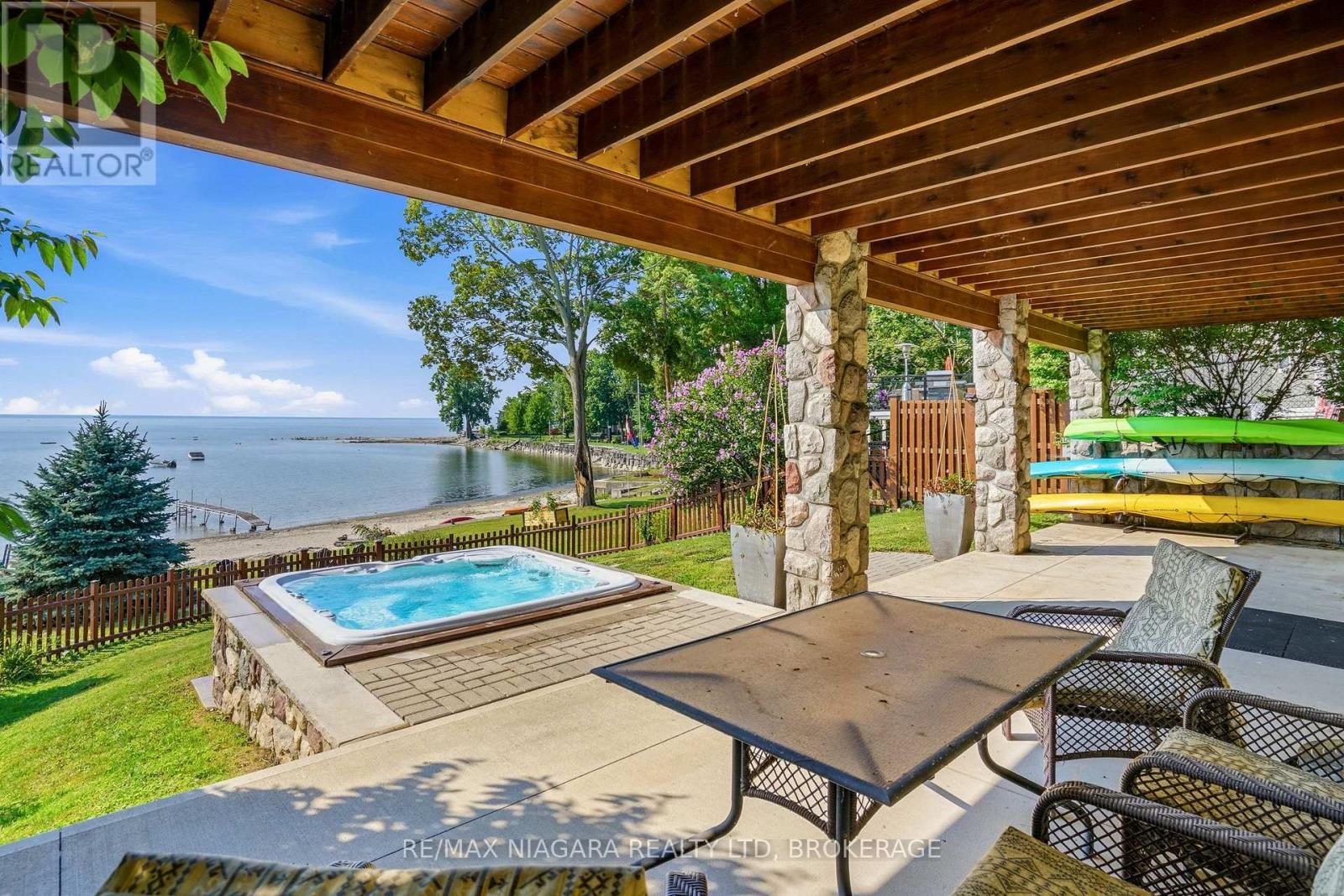 3585 YACHT HARBOUR ROAD - Image 45