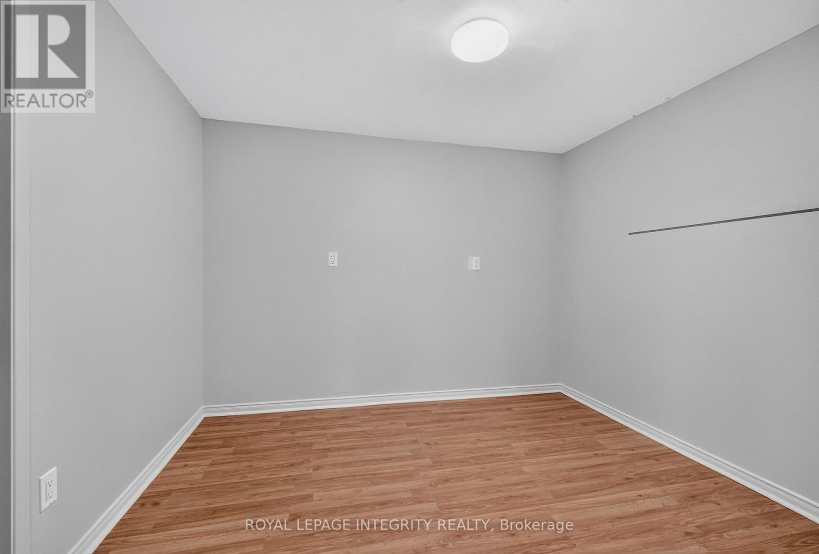 1957 CRESTMONT PLACE - 38