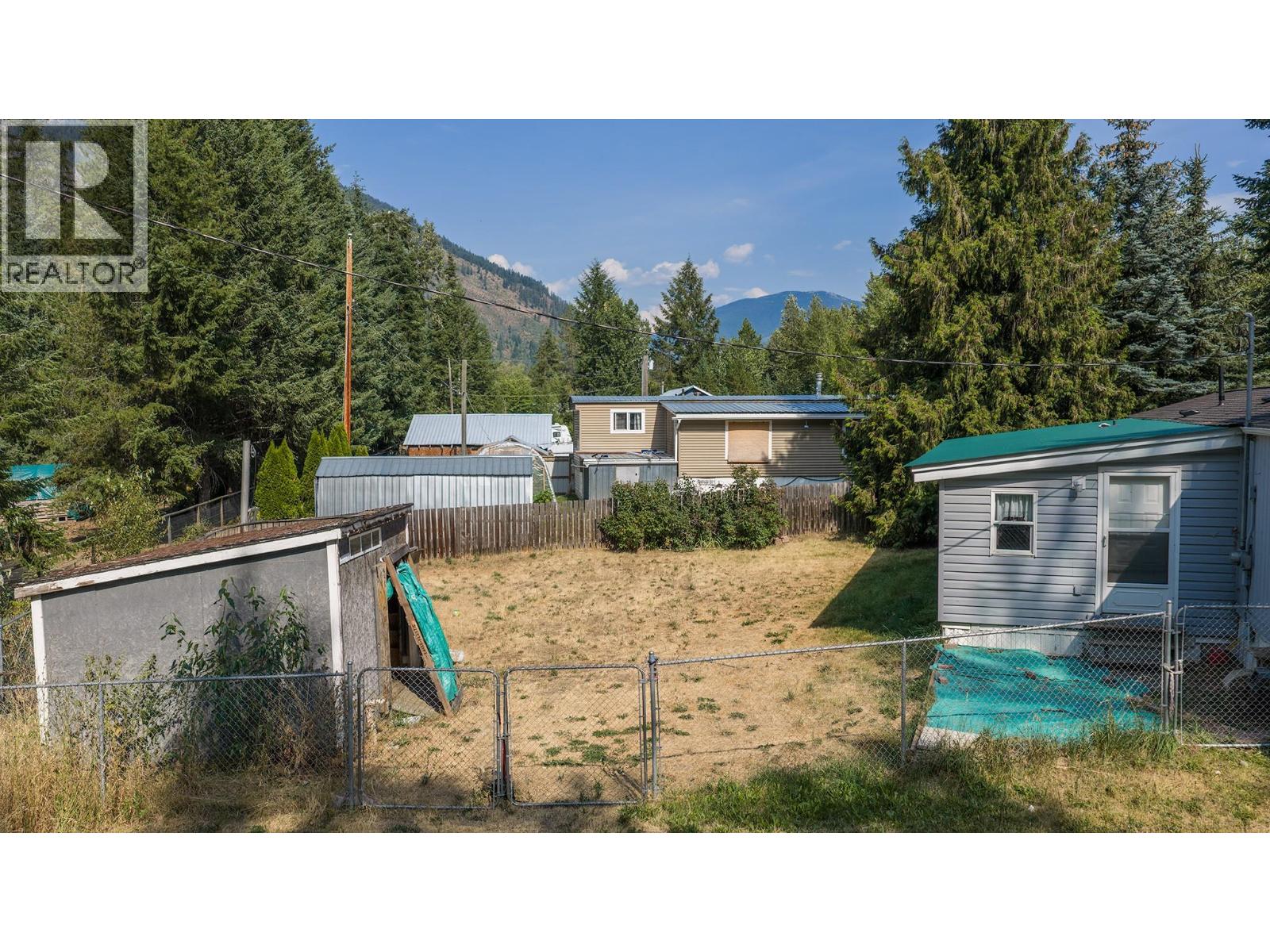 5702 BERTHA Road - 2