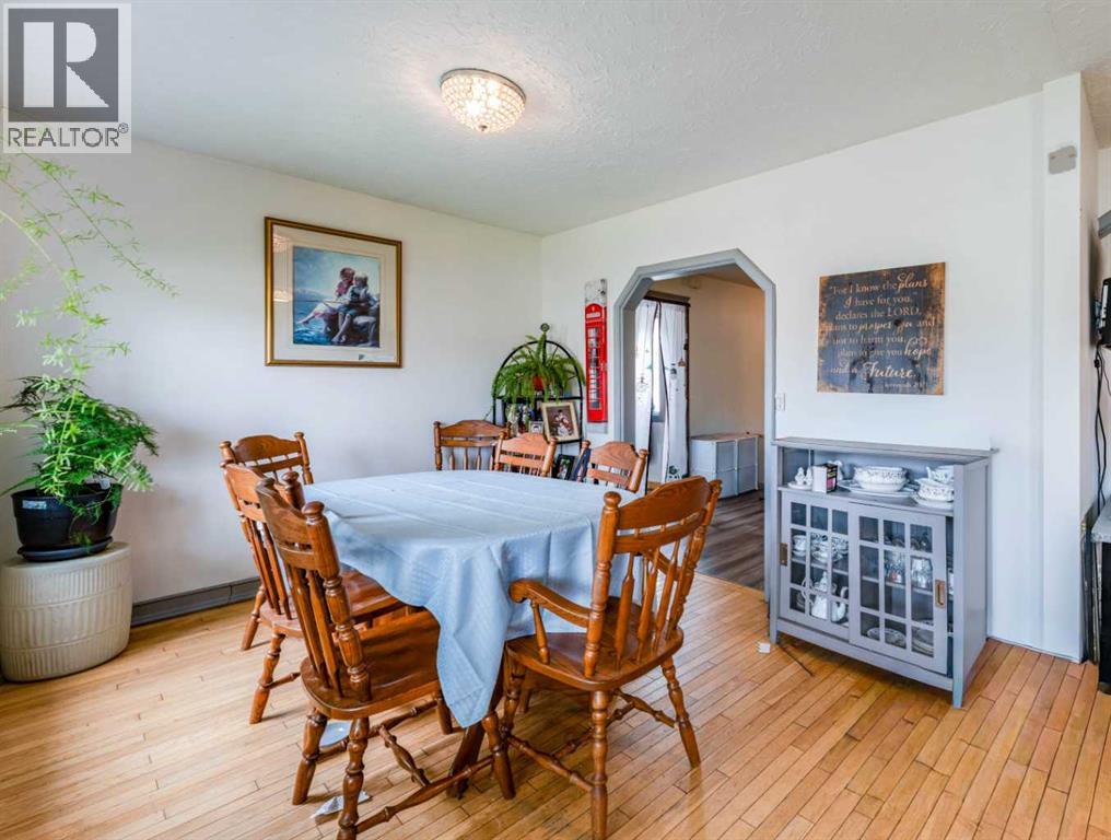 4729 49A Avenue - Image 48