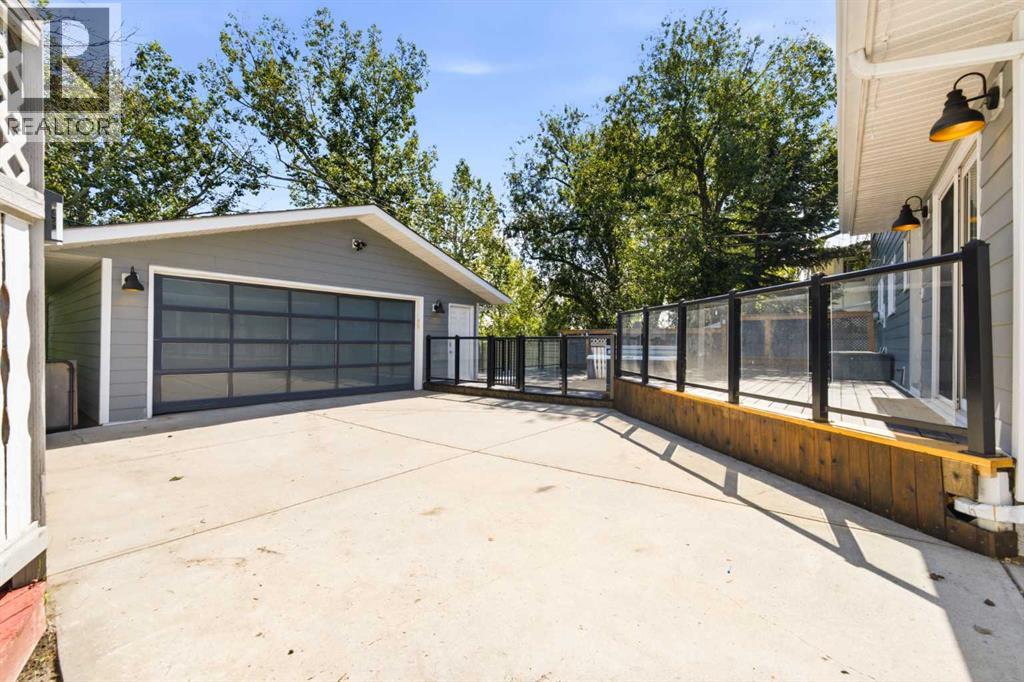 20 Mapleglade Close SE - 42