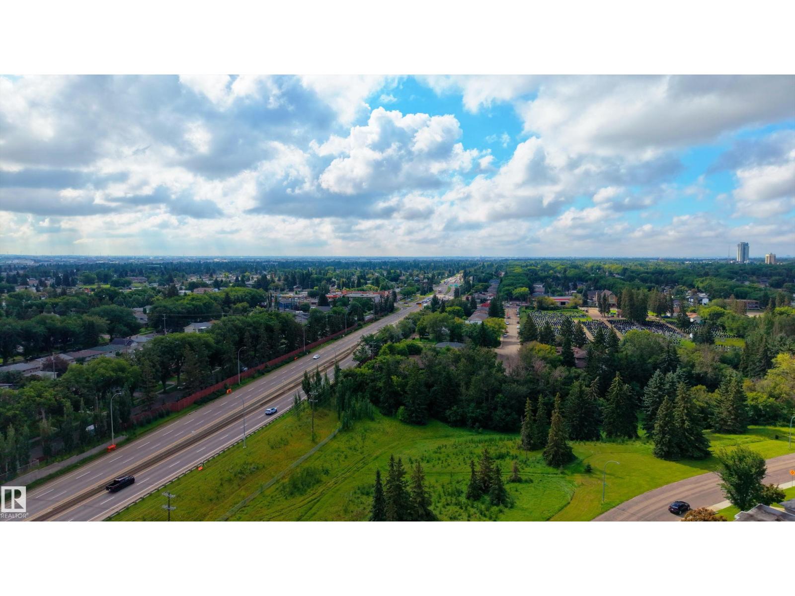 10330 76 ST NW - 29